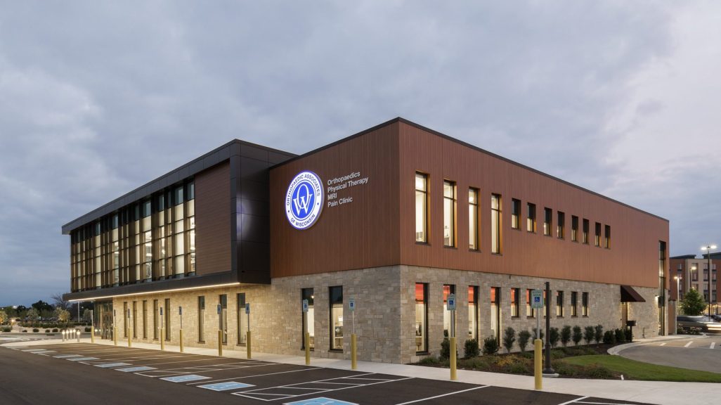 brookfield-location-exterior